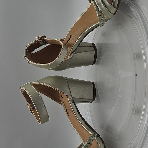 G White Mountain Gold Strappy Heeled Sandal Edge sz 5.5 hot nightlife block heel - Picture 7 of 11